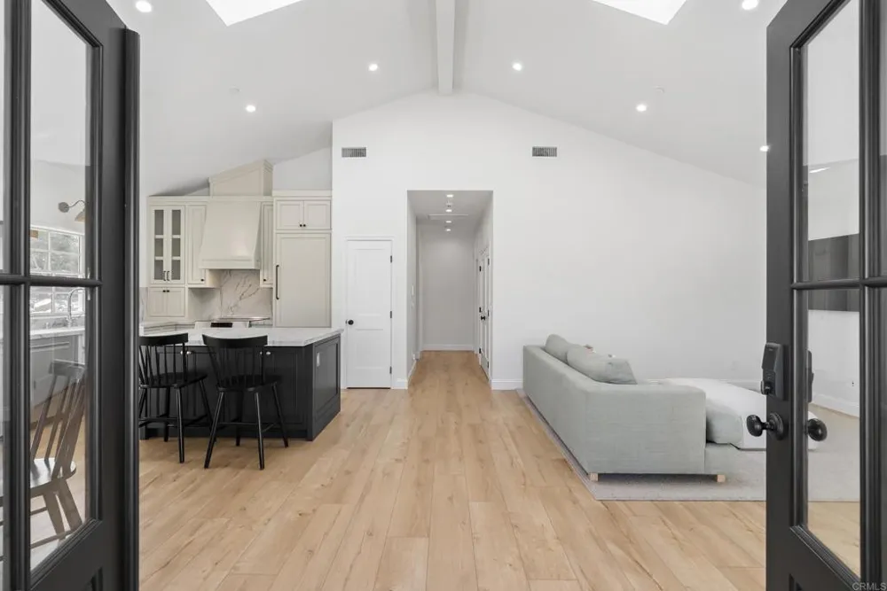 6108 Mimulus Rancho Santa Fe, CA 92067