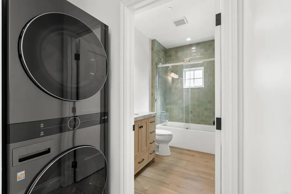 6108 Mimulus Rancho Santa Fe, CA 92067