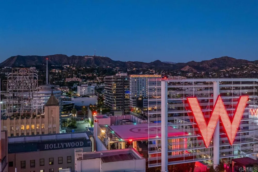 6250 Hollywood Boulevard #12H Los Angeles, CA 90028