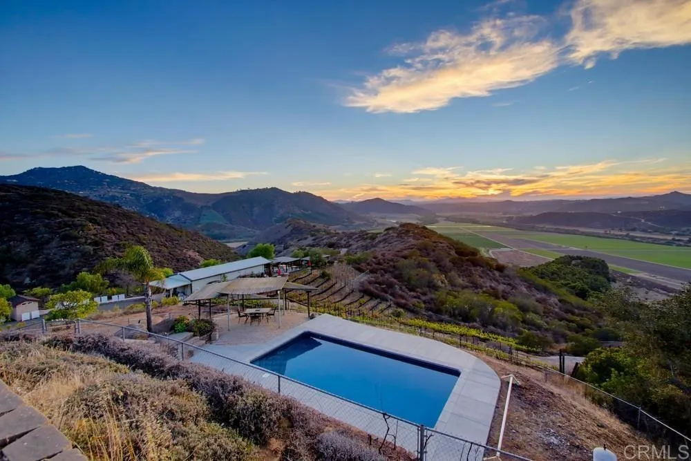 16850 Old Survey Road Escondido, CA 92025