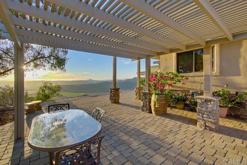 16850 Old Survey Road Escondido, CA 92025