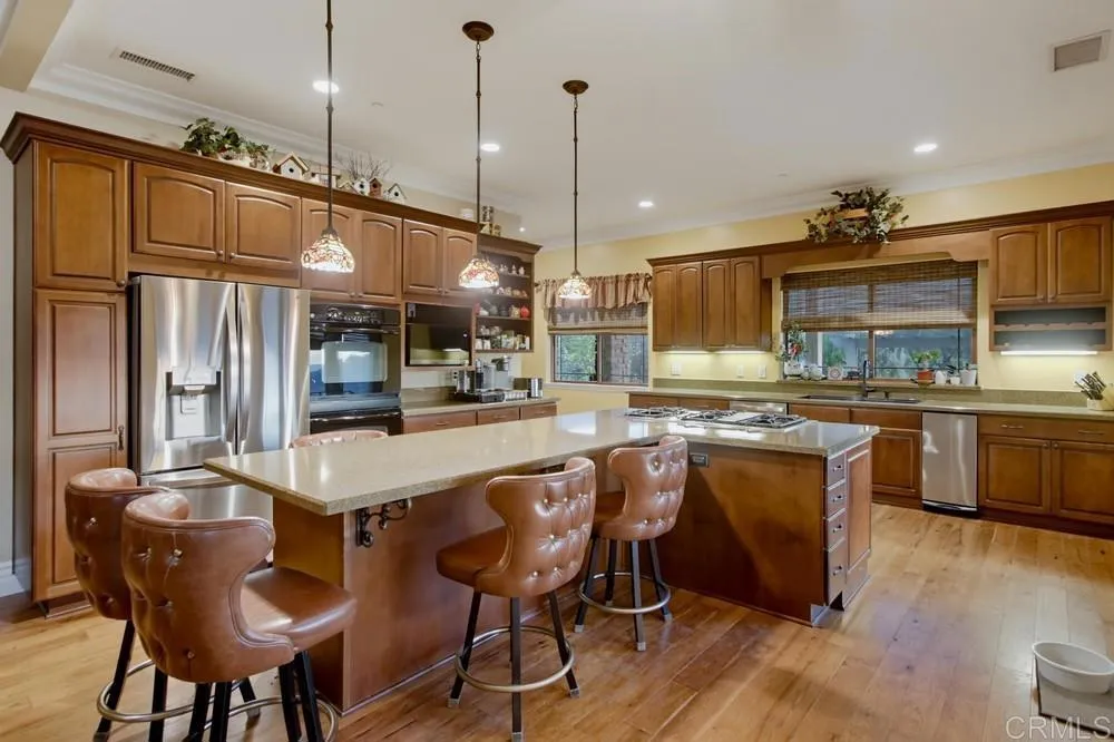 16850 Old Survey Road Escondido, CA 92025