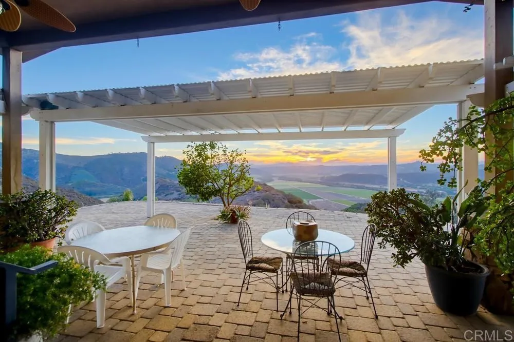 16850 Old Survey Road Escondido, CA 92025