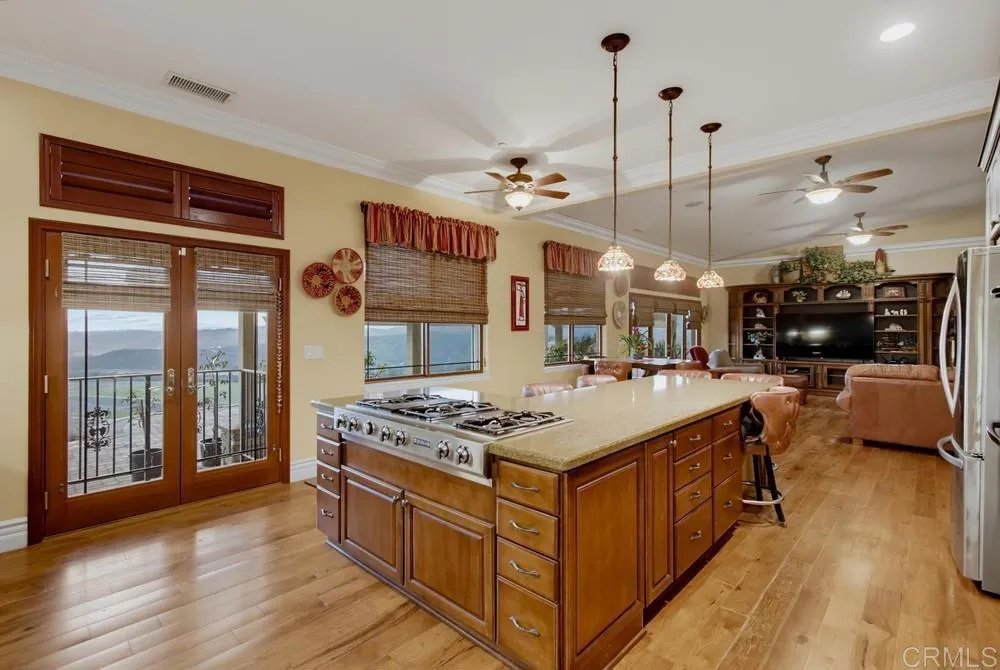 16850 Old Survey Road Escondido, CA 92025