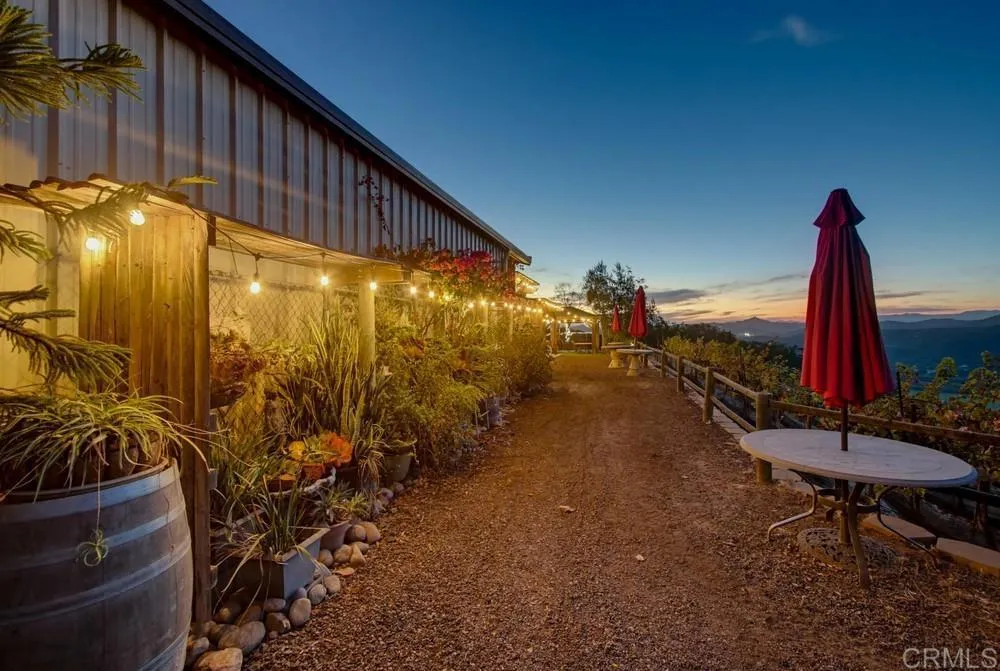 16850 Old Survey Road Escondido, CA 92025