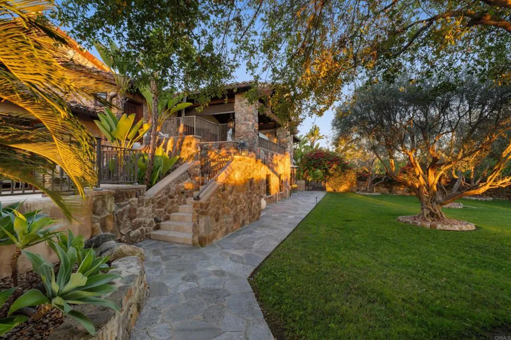Address Not Shown Encinitas, CA 92024