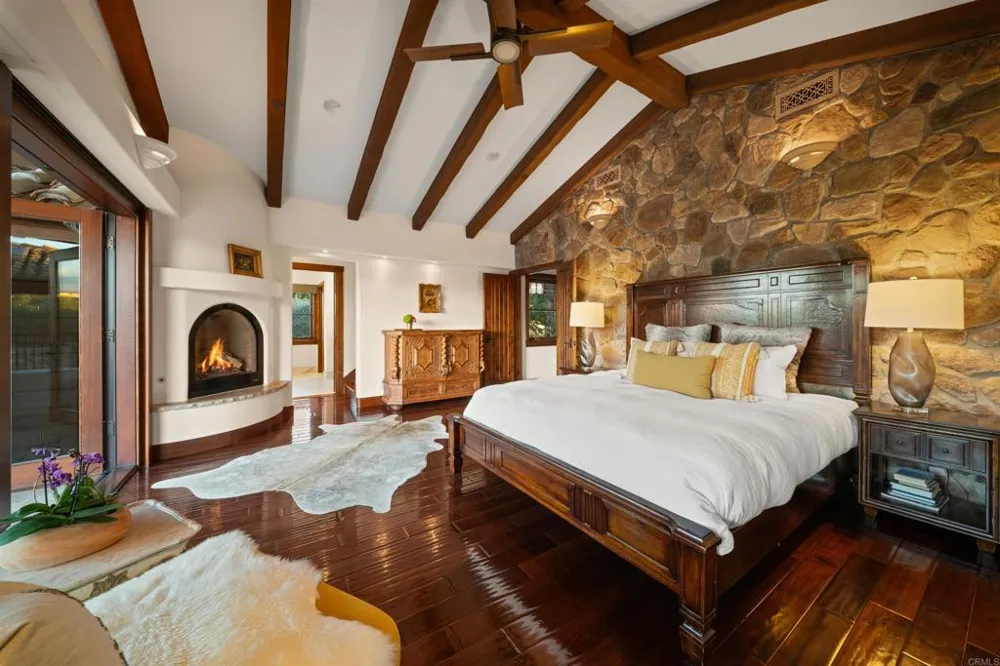 Address Not Shown Encinitas, CA 92024