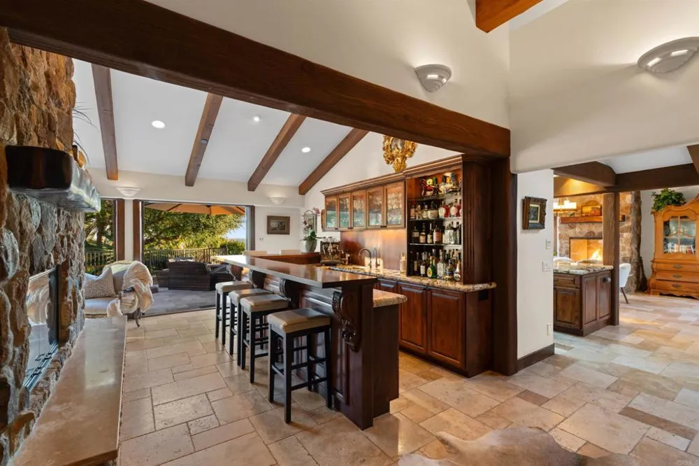 Address Not Shown Encinitas, CA 92024