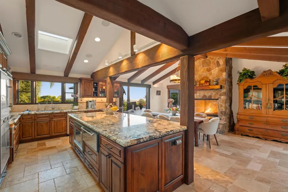 Address Not Shown Encinitas, CA 92024