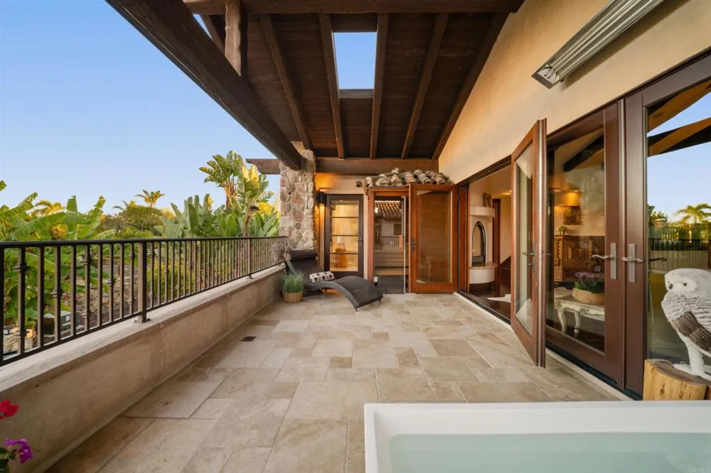 Address Not Shown Encinitas, CA 92024