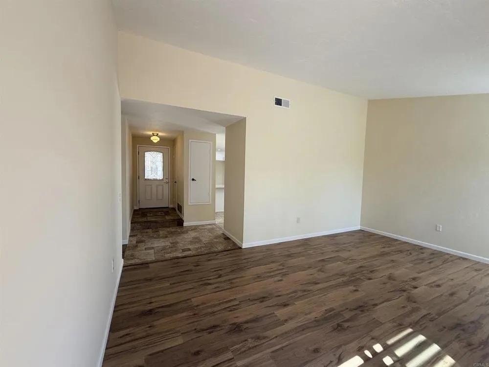 13849 Olive Park Poway, CA 92064