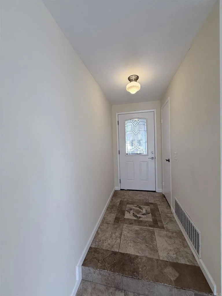 13849 Olive Park Poway, CA 92064