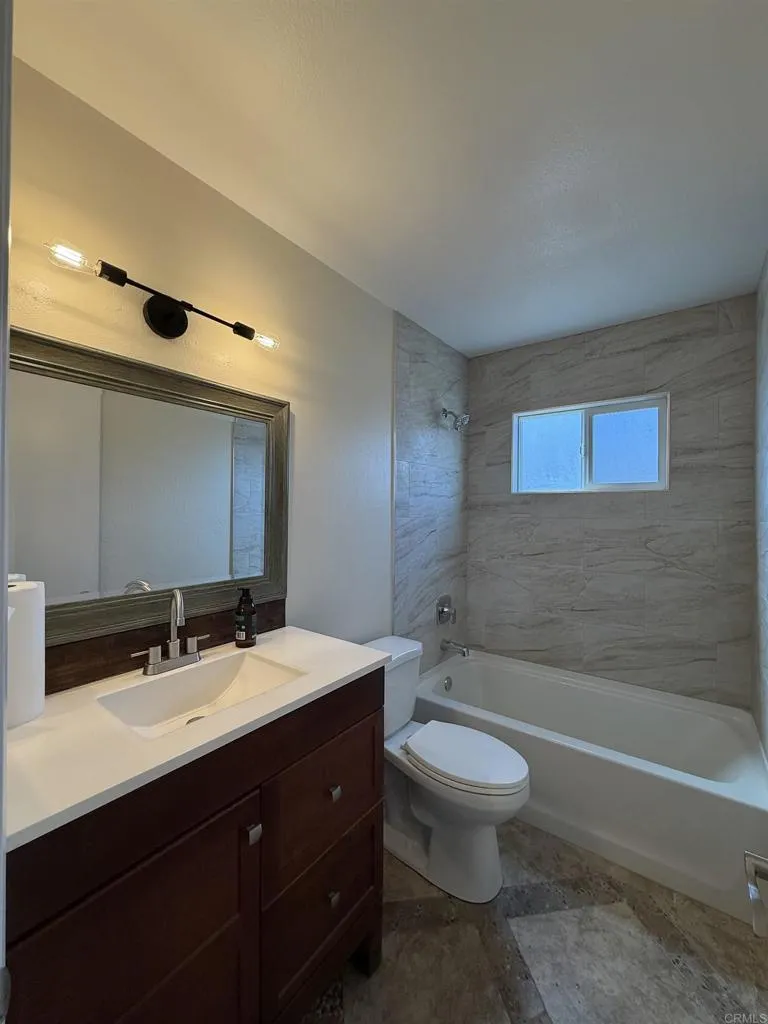 13849 Olive Park Poway, CA 92064