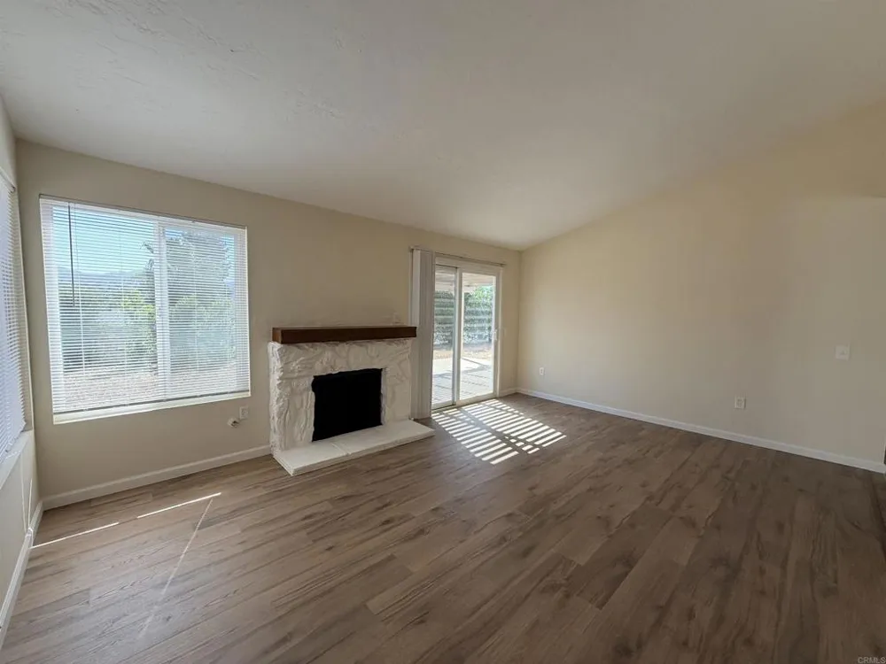 13849 Olive Park Poway, CA 92064