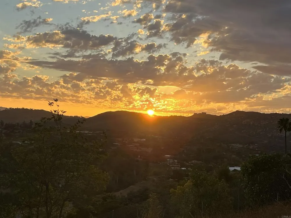 5741 Rainbow Heights Road Fallbrook, CA 92028
