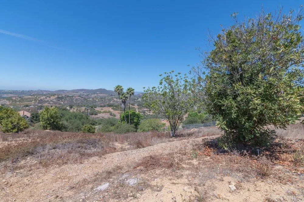 5741 Rainbow Heights Road Fallbrook, CA 92028