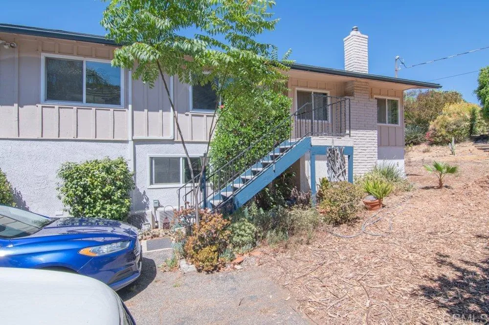 5741 Rainbow Heights Road Fallbrook, CA 92028