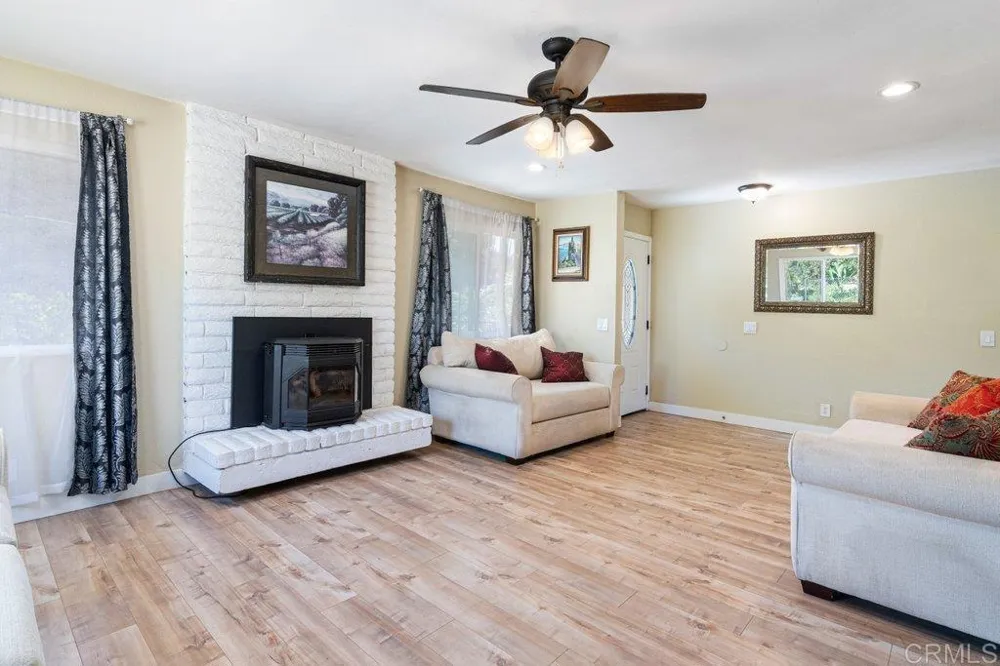 5741 Rainbow Heights Road Fallbrook, CA 92028