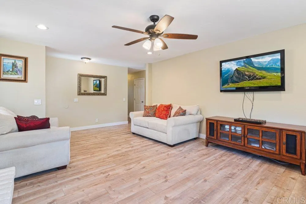 5741 Rainbow Heights Road Fallbrook, CA 92028