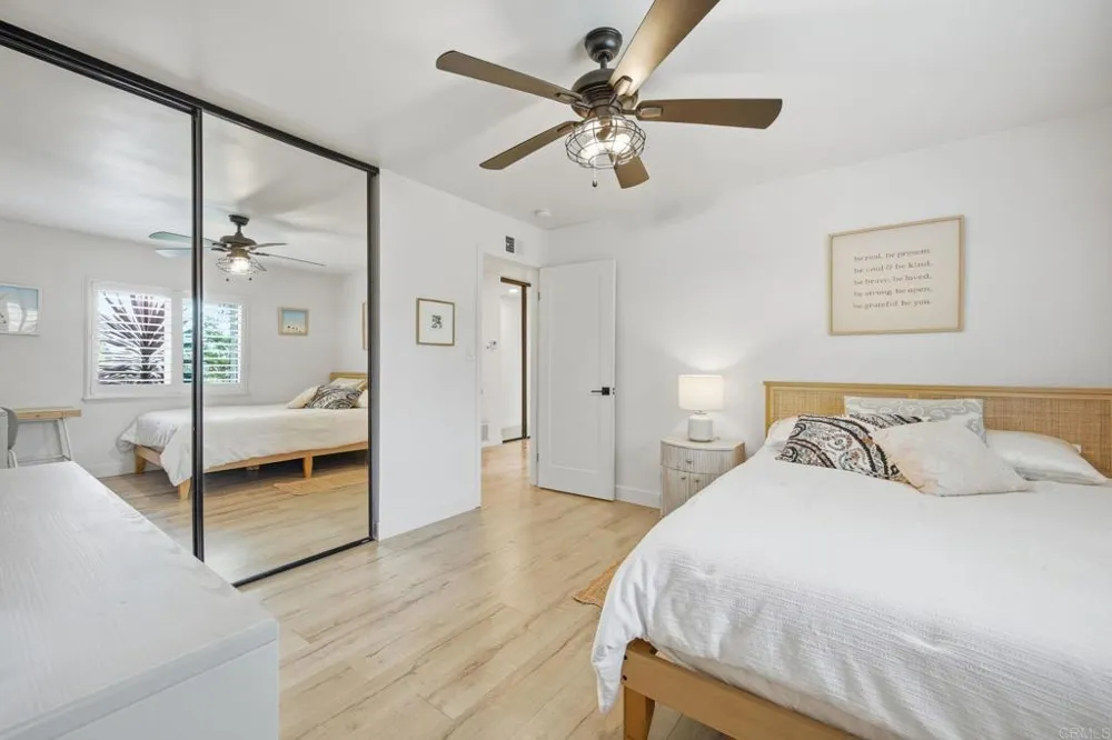 1801 Ratcliff Road Carlsbad, CA 92008