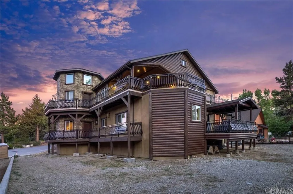 216 Alp Court Big Bear Lake, CA 92315