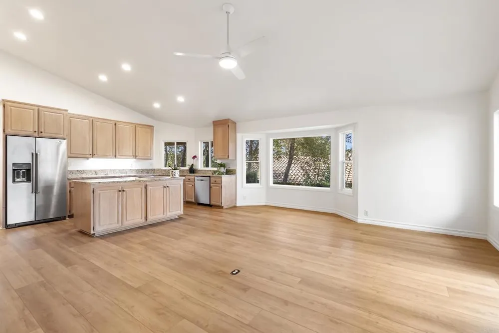 16220 Wikiup Road Ramona, CA 92065