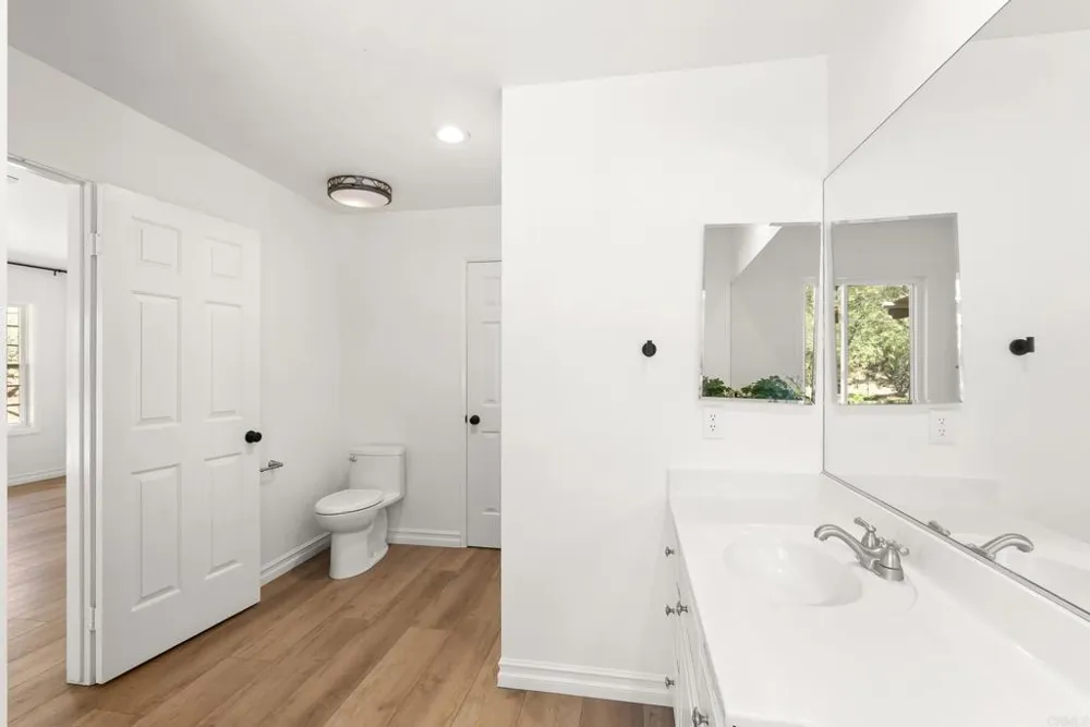 16220 Wikiup Road Ramona, CA 92065