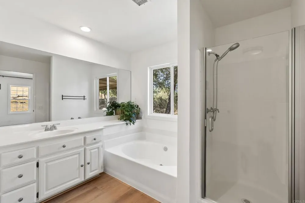 16220 Wikiup Road Ramona, CA 92065