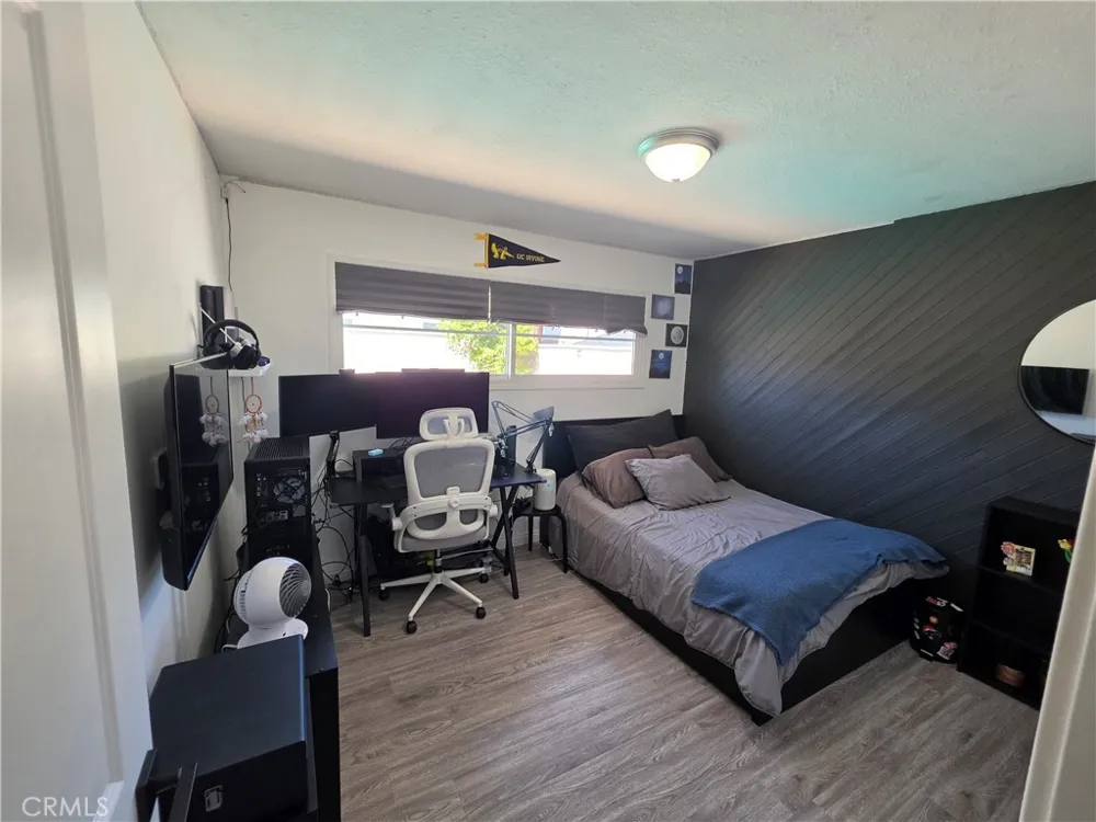 2541 W Lambert La Habra, CA 90631