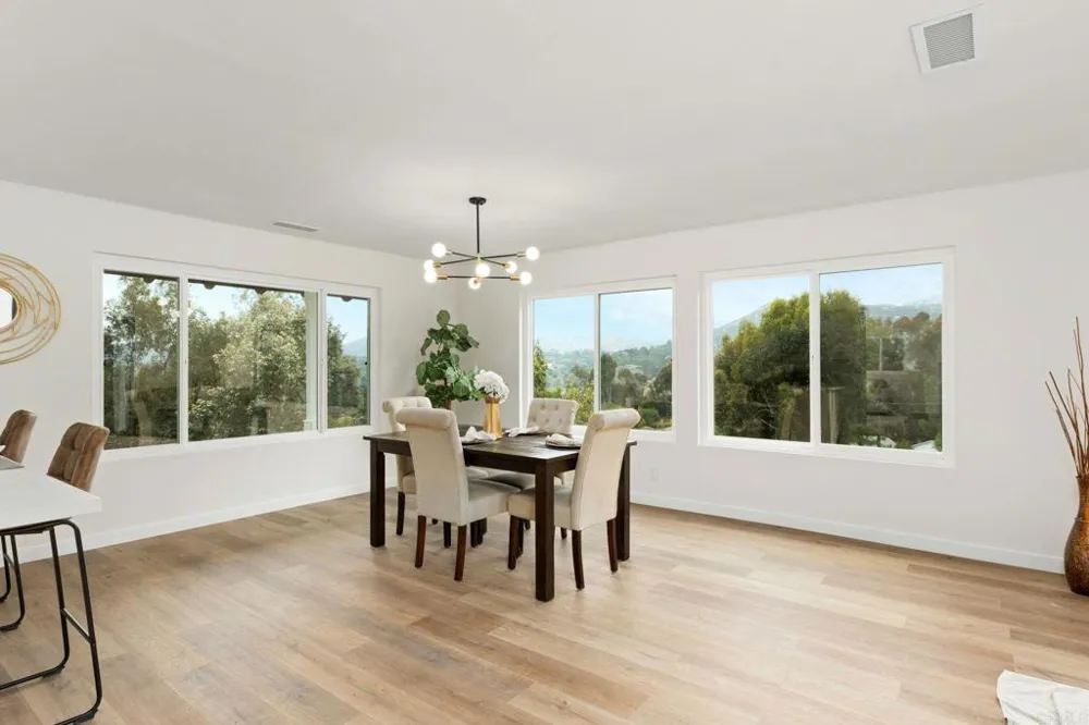 3346 Laurashawn Lane Escondido, CA 92026