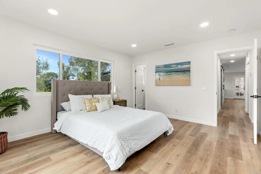 3346 Laurashawn Lane Escondido, CA 92026
