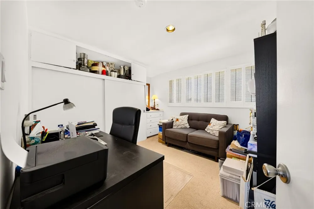 423 Via Lido Soud Newport Beach, CA 92663