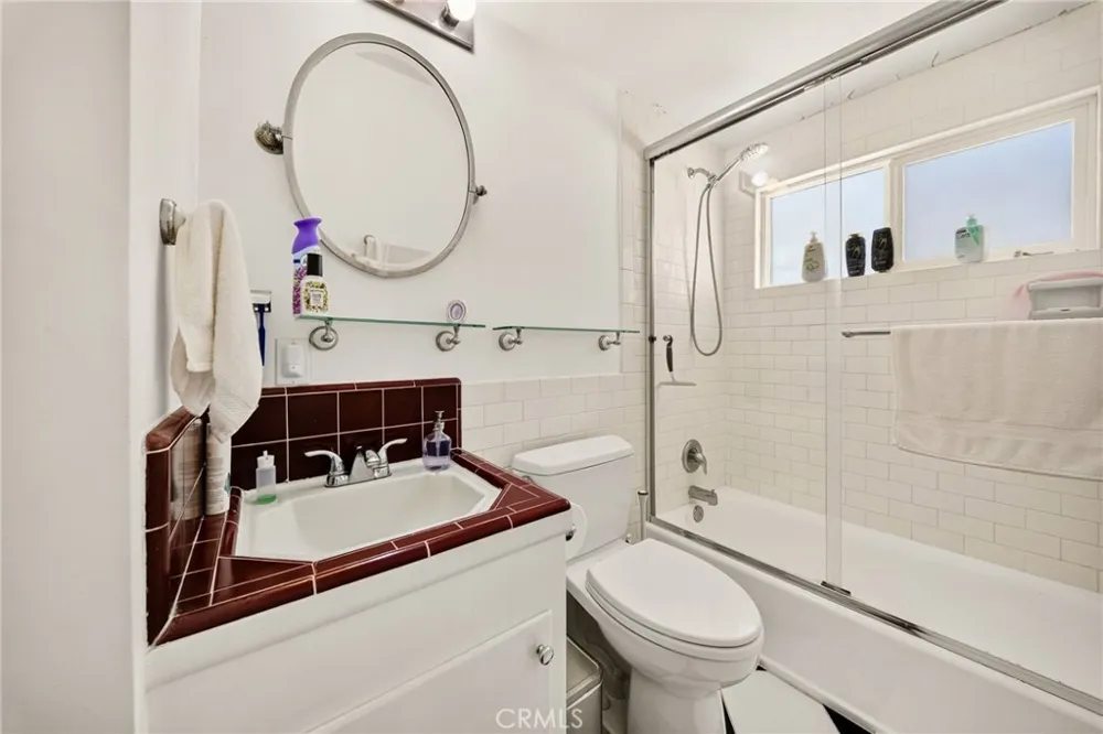 423 Via Lido Soud Newport Beach, CA 92663