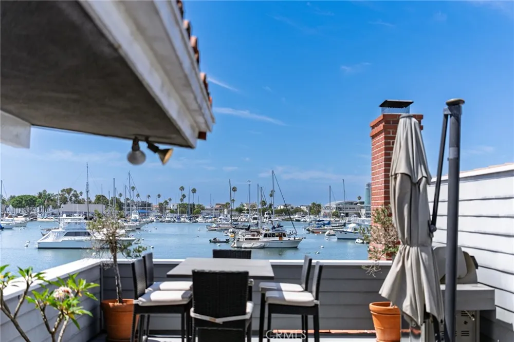 423 Via Lido Soud Newport Beach, CA 92663