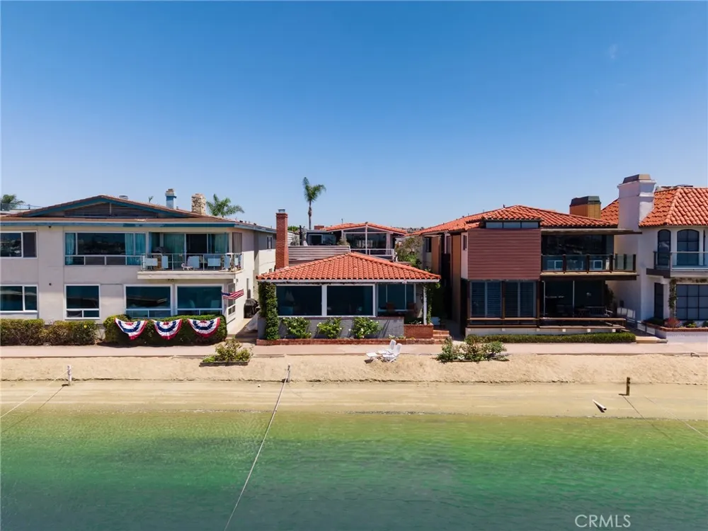 423 Via Lido Soud Newport Beach, CA 92663