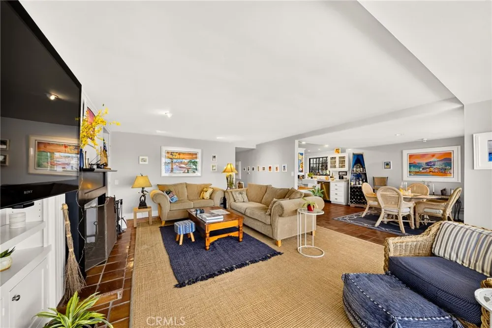 423 Via Lido Soud Newport Beach, CA 92663