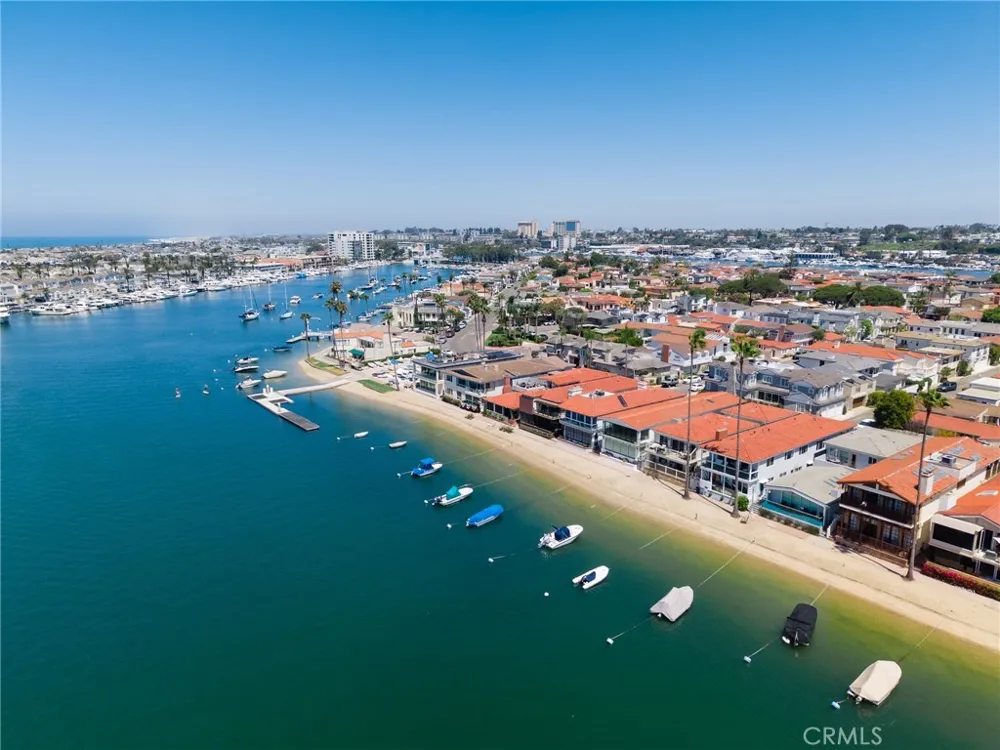 423 Via Lido Soud Newport Beach, CA 92663