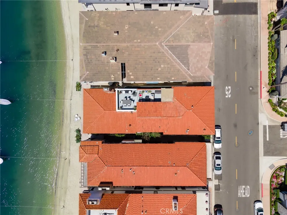 423 Via Lido Soud Newport Beach, CA 92663