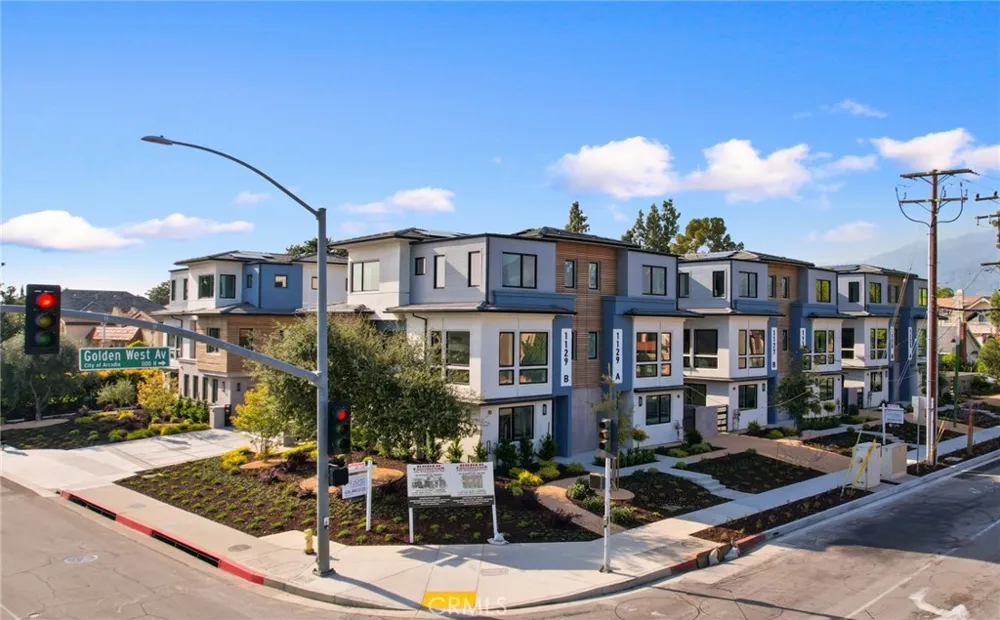 1125 S Golden West Avenue #B Arcadia, CA 91007