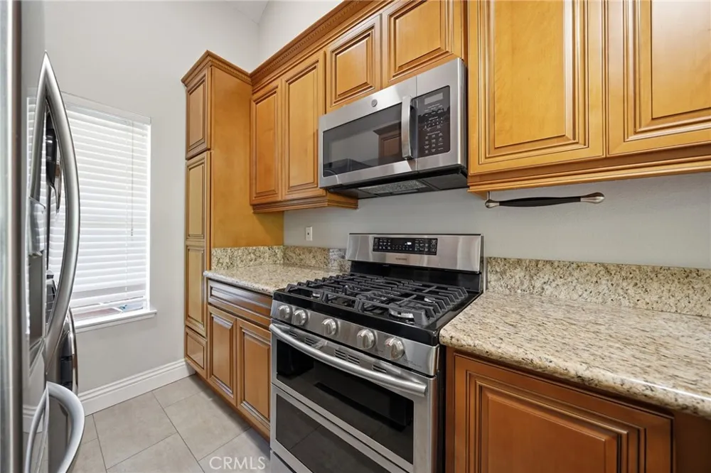 127 Lemon Irvine, CA 92618