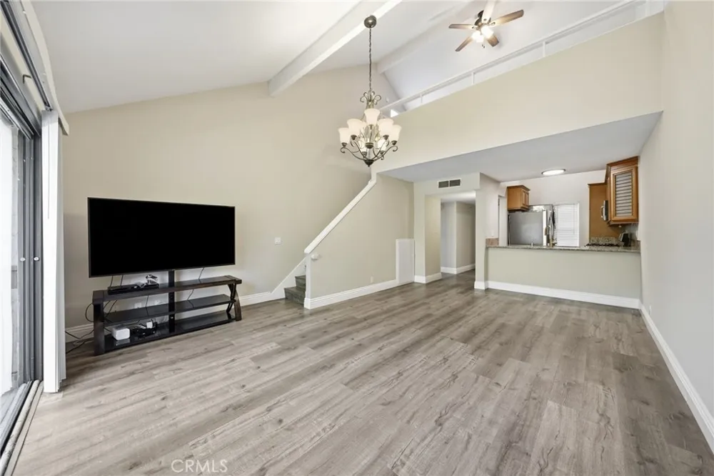 127 Lemon Irvine, CA 92618