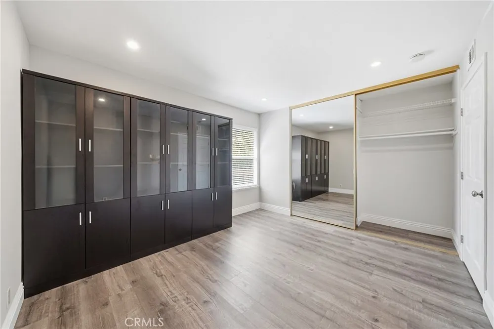 127 Lemon Irvine, CA 92618