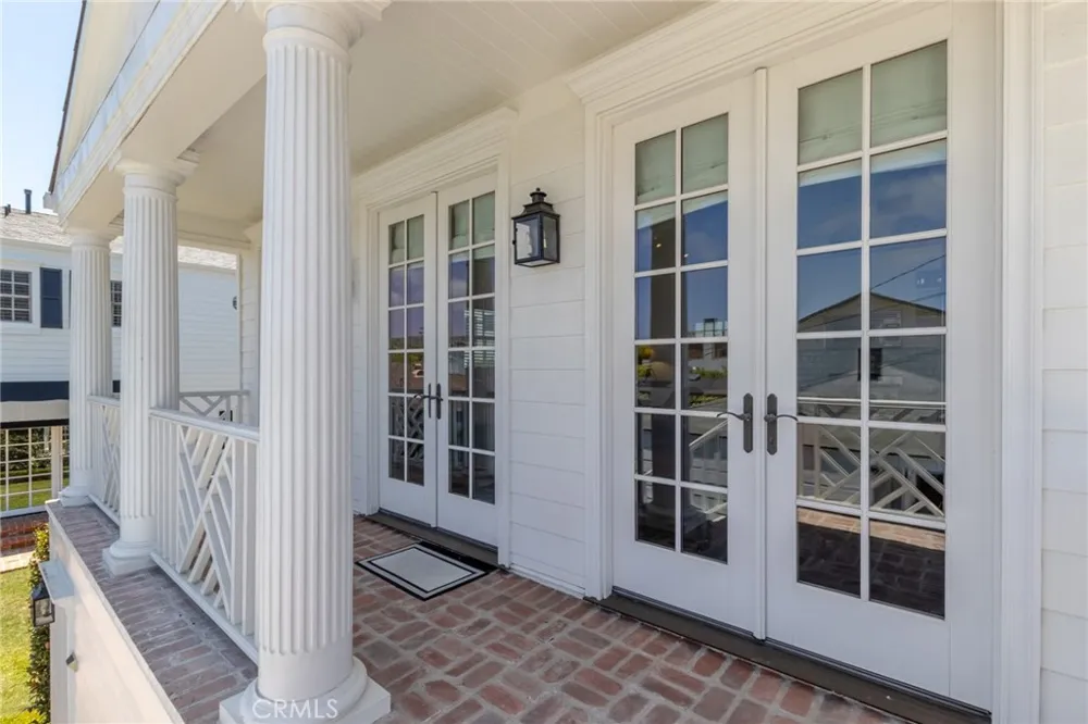 309 Marigold Avenue Corona del Mar, CA 92625
