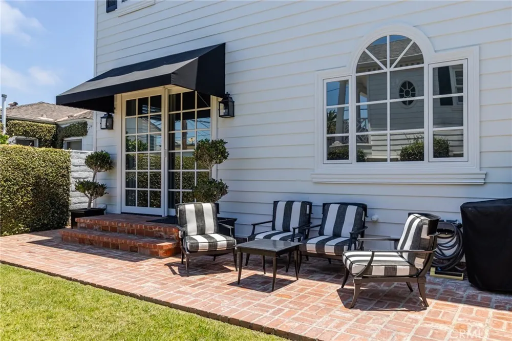 309 Marigold Avenue Corona del Mar, CA 92625
