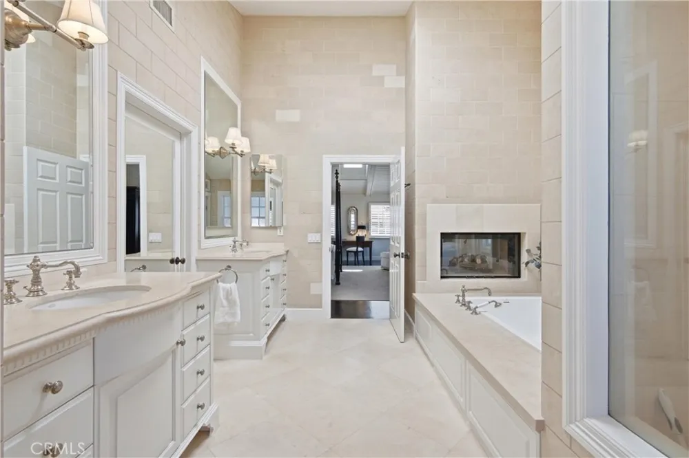 309 Marigold Avenue Corona del Mar, CA 92625