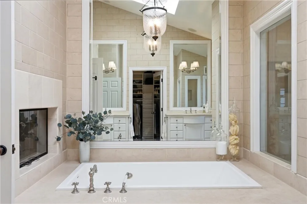 309 Marigold Avenue Corona del Mar, CA 92625