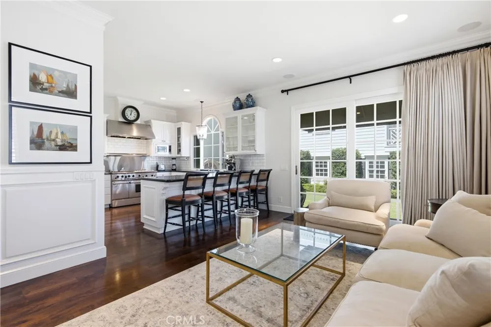309 Marigold Avenue Corona del Mar, CA 92625