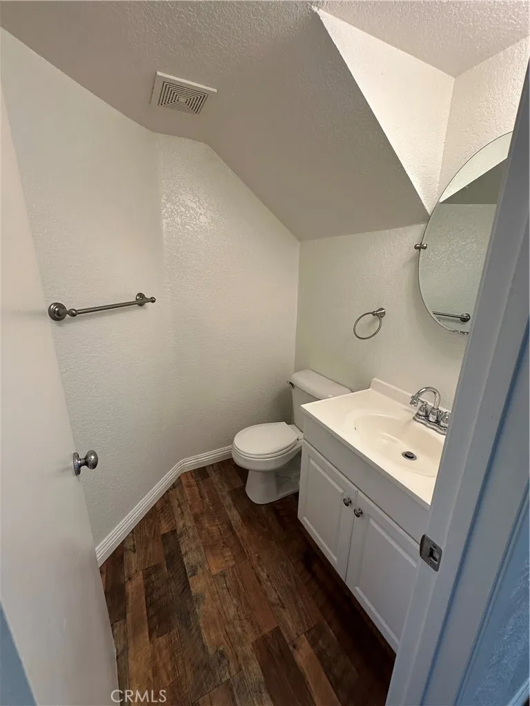 172 W Walnut #D Rialto, CA 92376