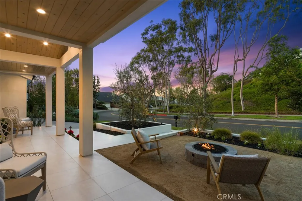 2207 Port Harwick Newport Beach, CA 92660