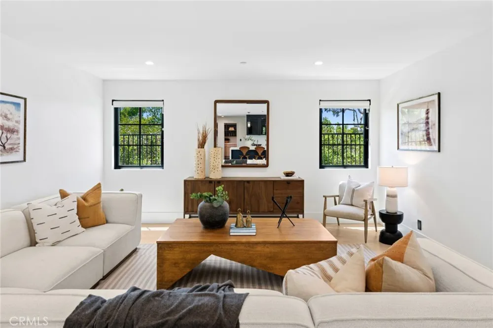 2207 Port Harwick Newport Beach, CA 92660